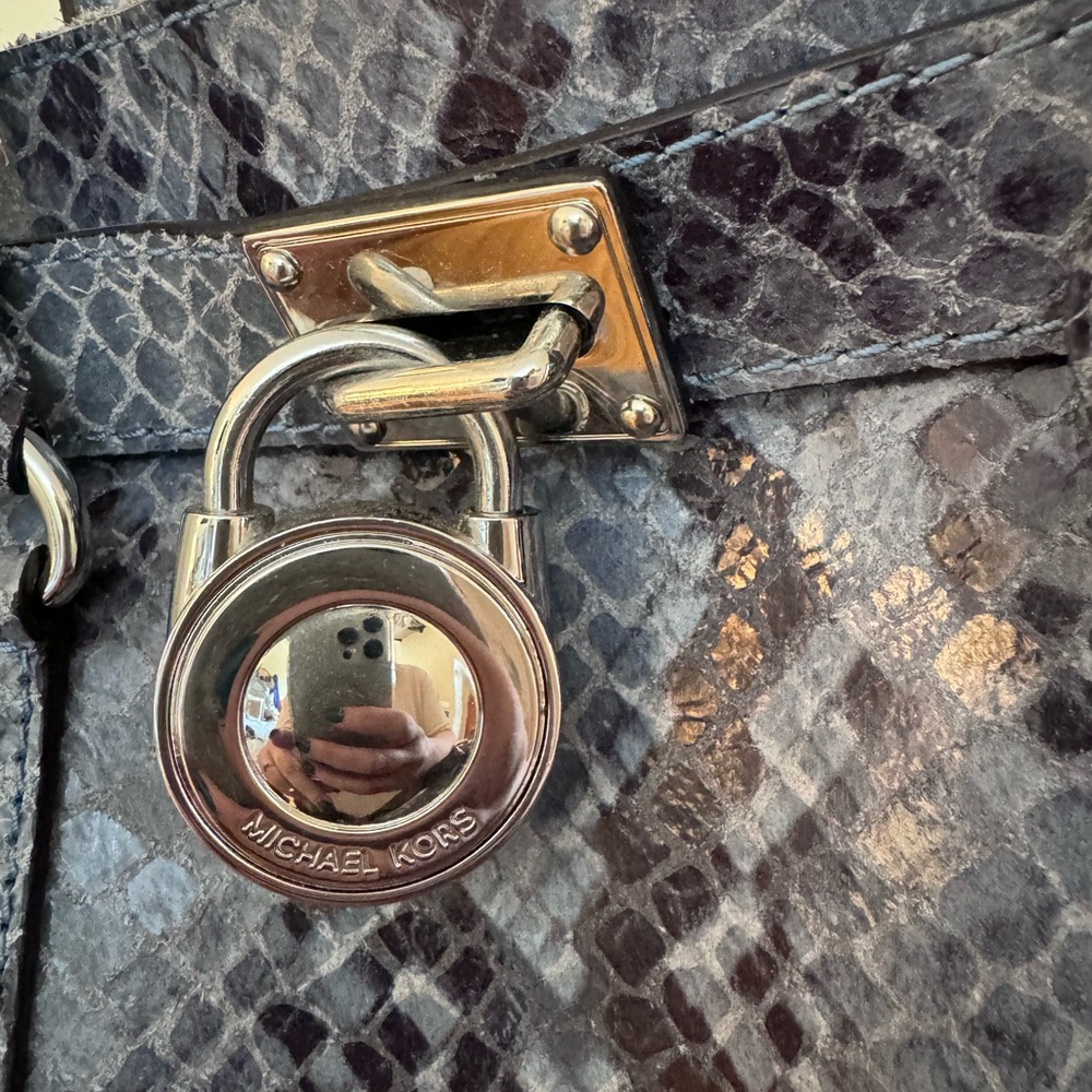 Michael Kors Tote Blue Python Print. Immaculate A… - image 4